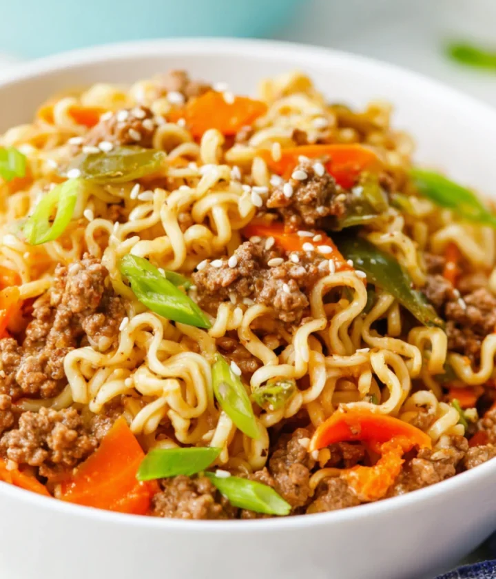 Slow Cooker Asian Beef Ramen Noodles